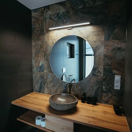 Pod Hradom S Jacuzzi A Saunou * Bardejov