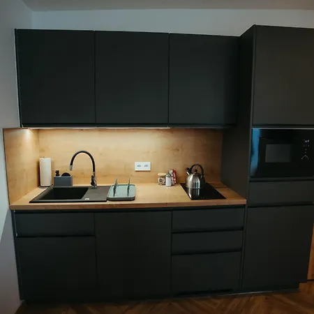 Pod Hradom S Jacuzzi A Saunou Holiday home *