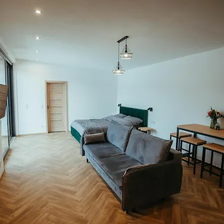 Pod Hradom S Jacuzzi A Saunou