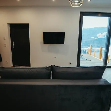 Casa de Férias Pod Hradom S Jacuzzi A Saunou