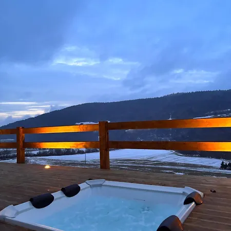 Pod Hradom S Jacuzzi A Saunou Дом отдыха