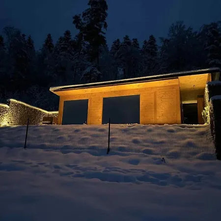 Prázdninový dům Pod Hradom S Jacuzzi A Saunou *